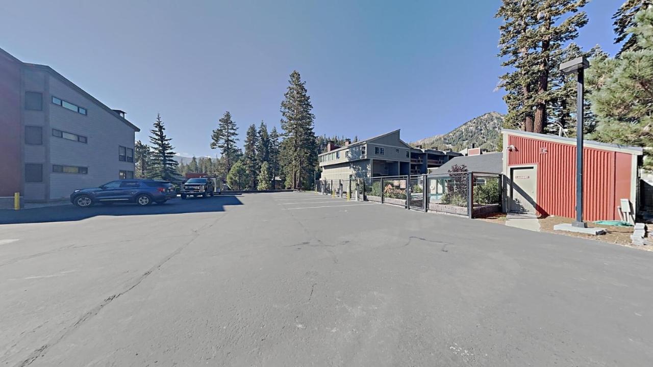 Upgraded 4 Bedrooms At 1849 - Slopeside To Skiing & Mountain Biking * Mammoth Lakes